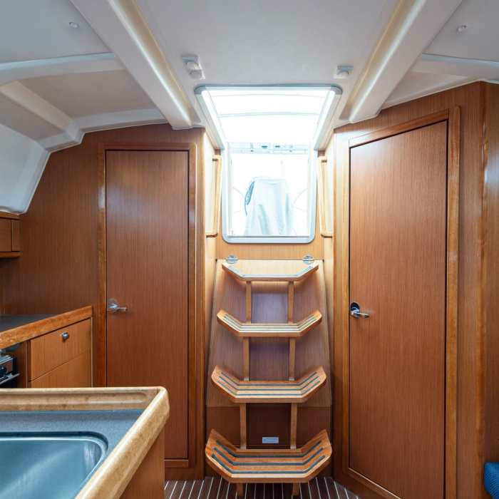 Jack Of London | Bavaria 37 photo 14