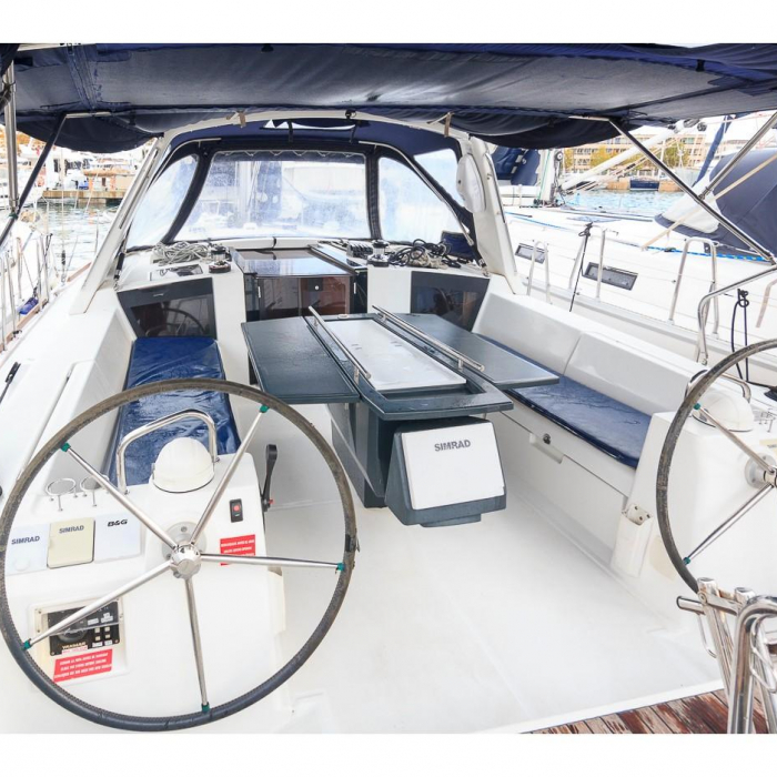 Katalina | Oceanis 41 photo 3