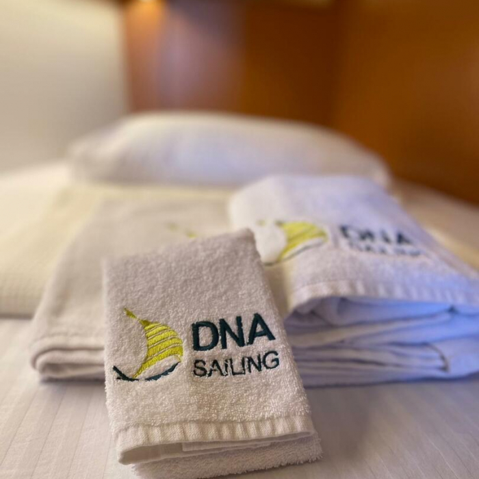 Protein | Bavaria Cruiser 46 photo 3