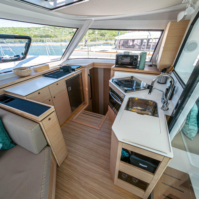 Motus | Nautitech 40 Open photo 7