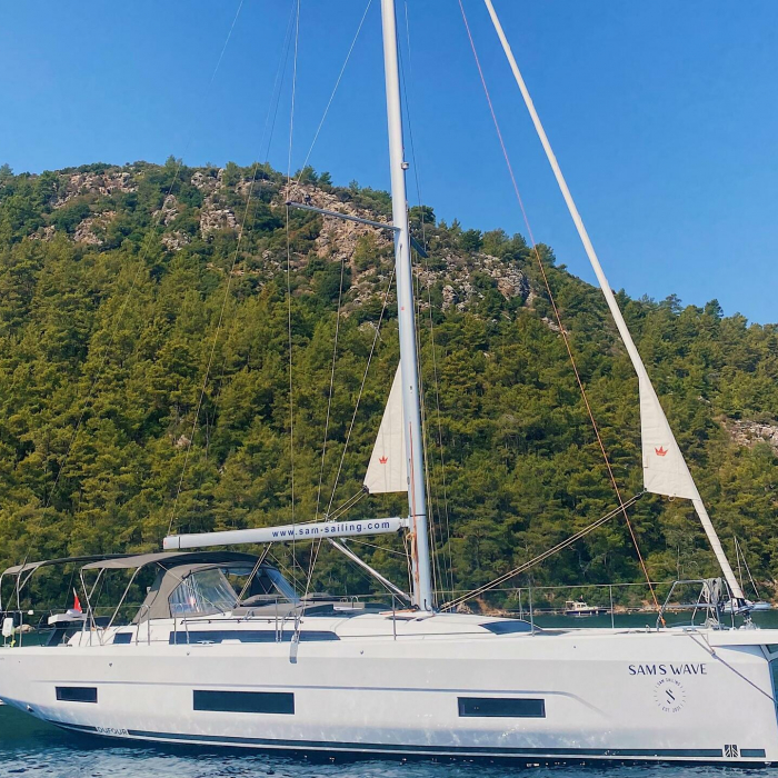 SAM'S WAVE | Dufour 470 photo 1