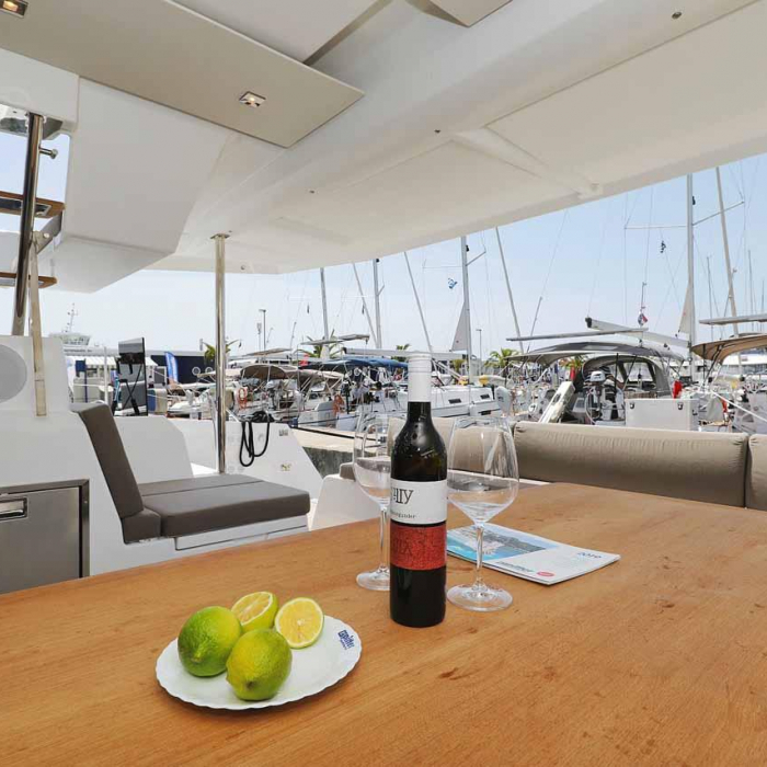Bella V | Fountaine Pajot Astrea 42 photo 21