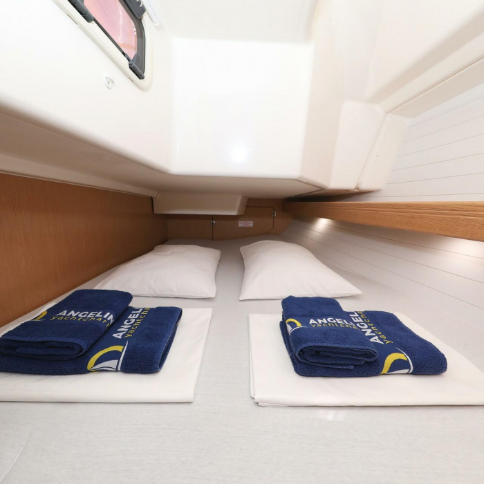 Arizona | Bavaria Cruiser 34 photo 40