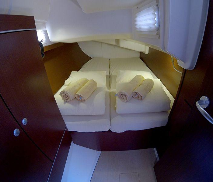 Ariel | Hanse 385 photo 15