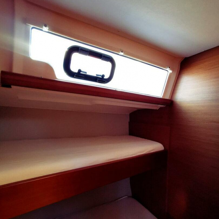 Sea Splash | Dufour 460 GL photo 6