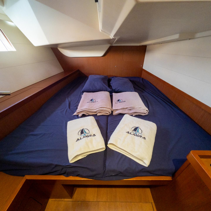 Athena | Oceanis 48 photo 13