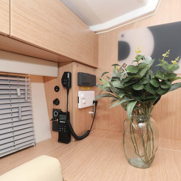 Leya | Bavaria C42 Style photo 15