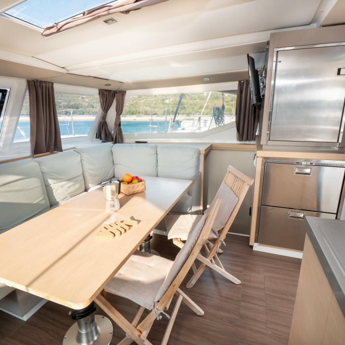 Luce | Fountaine Pajot LUCIA 40 photo 16