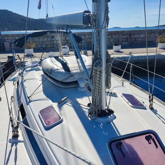 Ra | Bavaria 38 photo 9