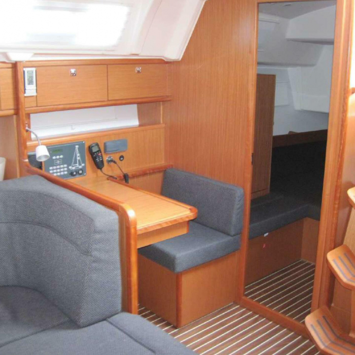 Economy | Bavaria Cruiser 41 photo 8