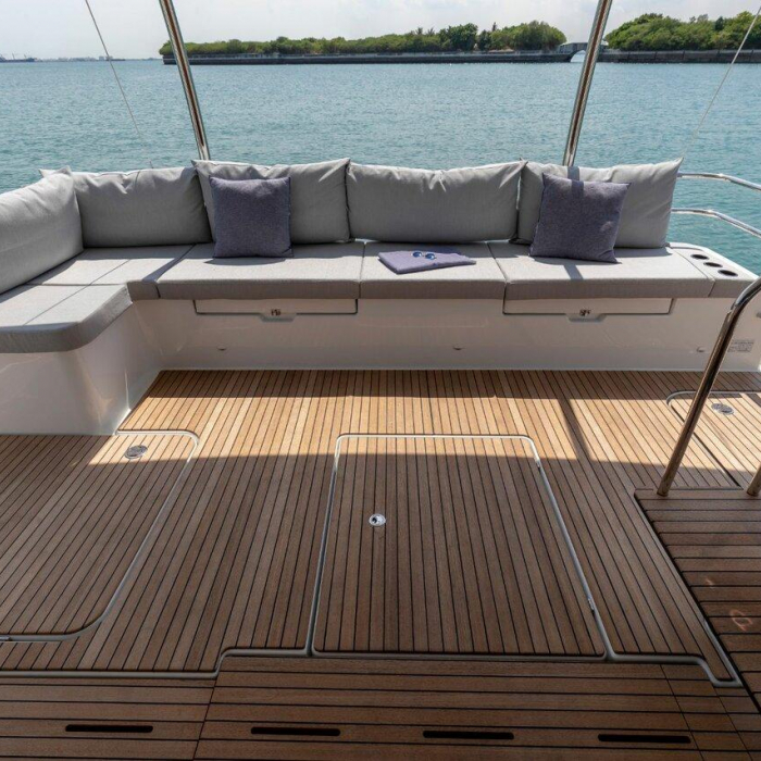 Mala | Fountaine Pajot MY5 photo 7