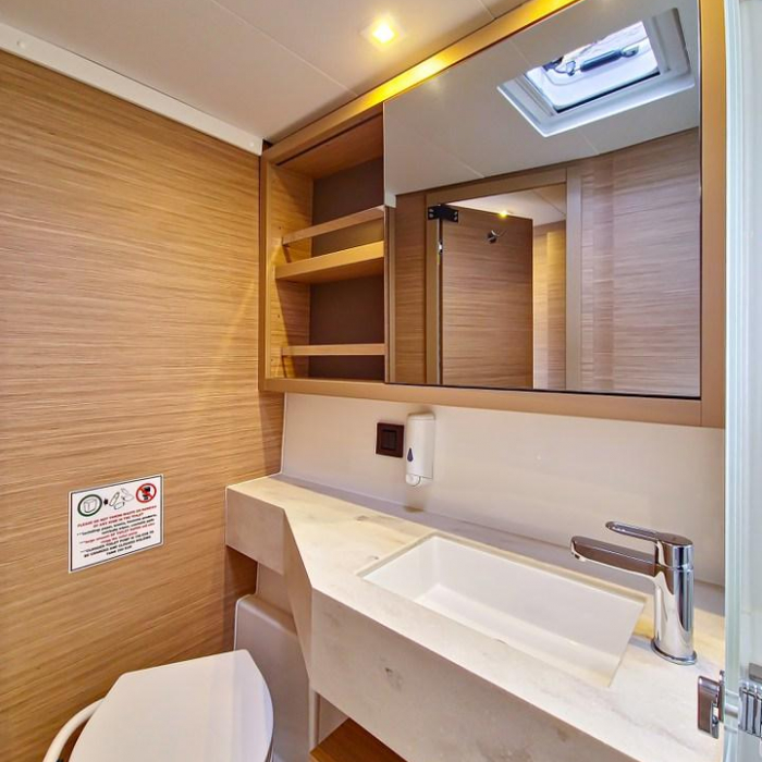 Felicita | Lagoon 46 photo 30