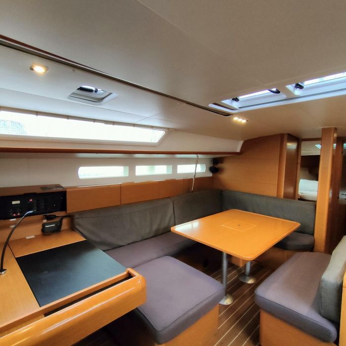 Elise af Sweden | Sun Odyssey 519 photo 13