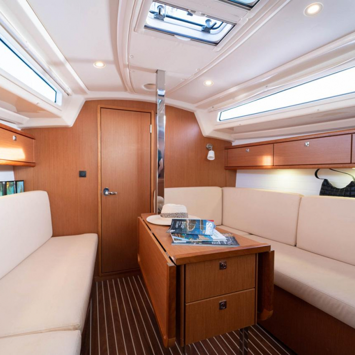 Cleopatra | Bavaria Cruiser 33 photo 7