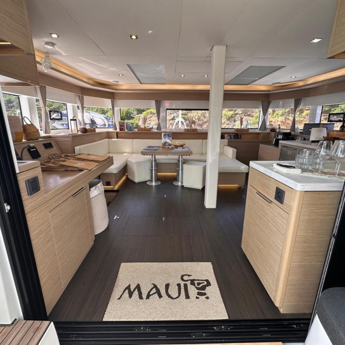 MAUI (PTP) | Lagoon 55 photo 24