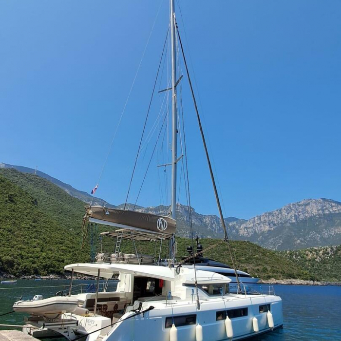 Merev | Lagoon 50 photo 1