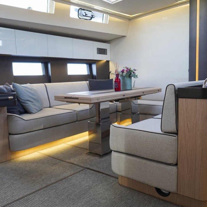 Onyx | Oceanis Yacht 62 photo 14