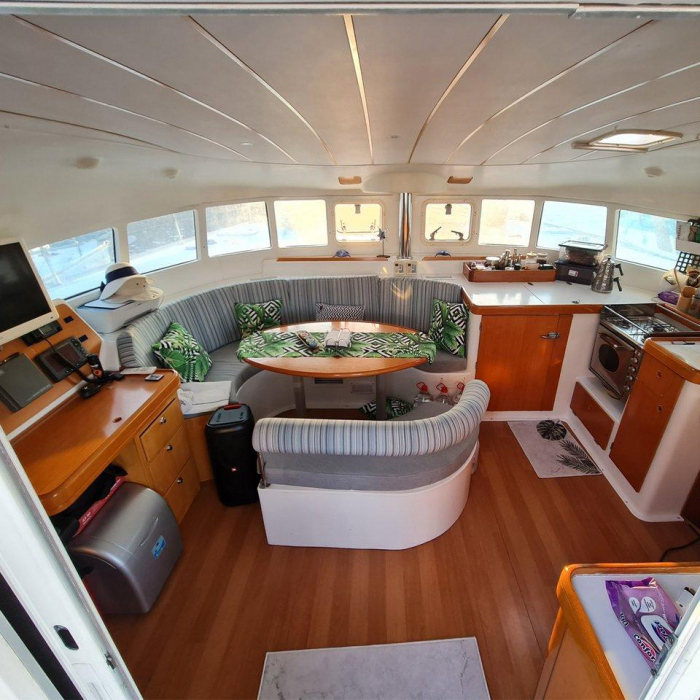 Aloha | Lagoon 410 S2 photo 8