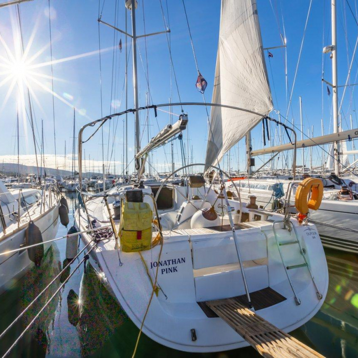 Jonathan Pink | Dufour 44 photo 3