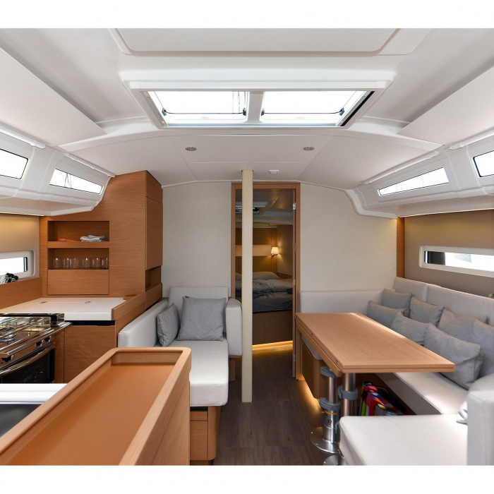 Naoussa | Sun Odyssey 410 photo 3