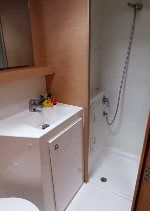 Taina | Lagoon 42 photo 21