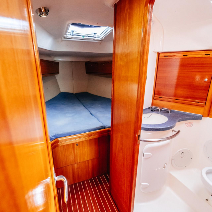 Marge | Bavaria 38 Cruiser photo 16