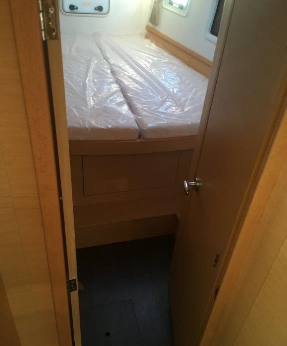 Taina | Lagoon 42 photo 17