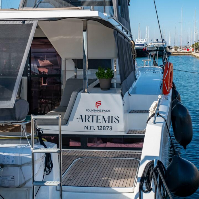 Artemis | Fountaine Pajot Isla 40 photo 77