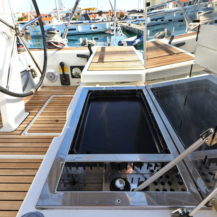 Saturn | Oceanis 46.1 photo 20