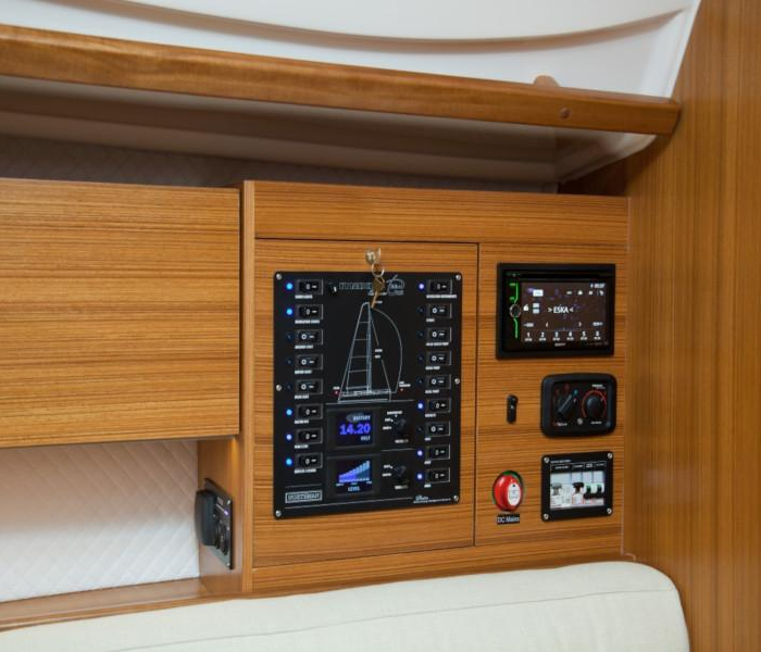 MIDNIGHT SUN | Maxus 33.1 RS Prestige photo 13