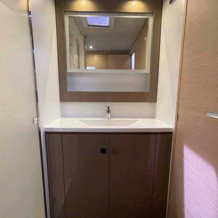 Singing Winds | Fountaine Pajot Saba 50 photo 4