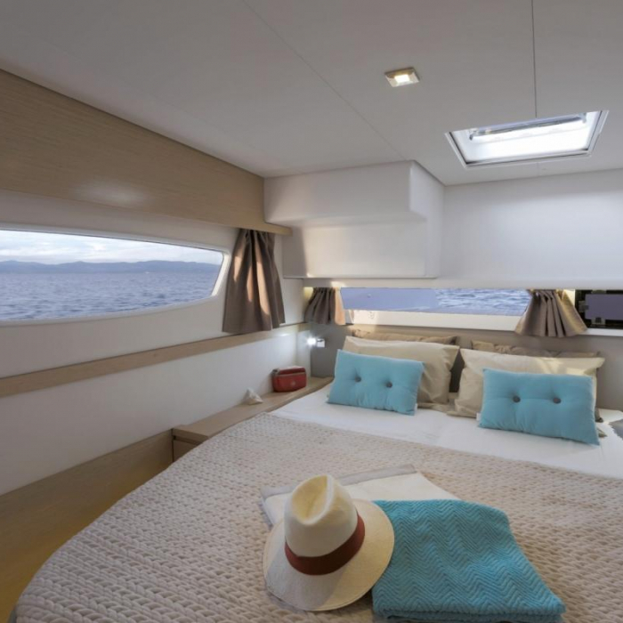 Waterloo | Fountaine Pajot Saba 50 photo 19