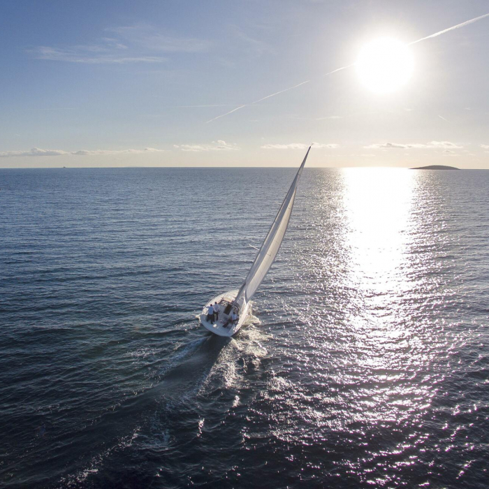 Larthia | More 40 photo 2