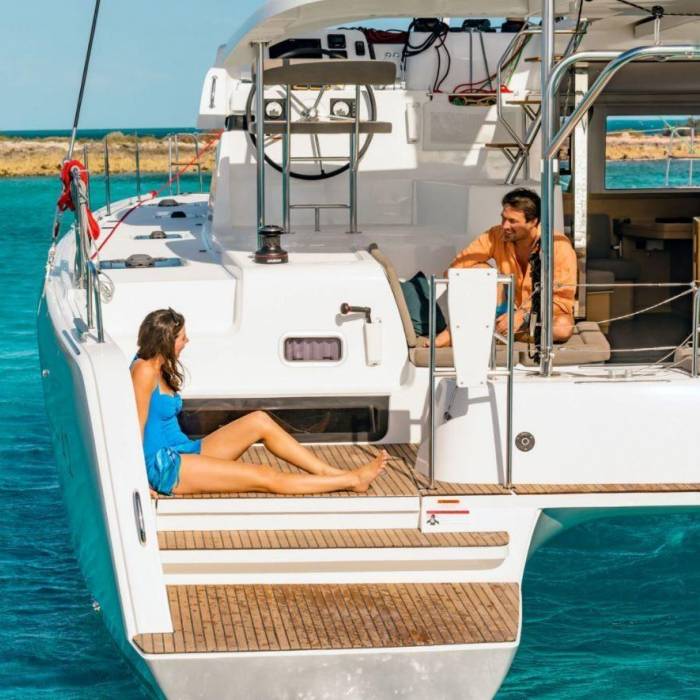 HeyBlue | Lagoon 42 photo 44