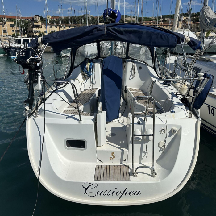 Cassiopea | Oceanis 323 Clipper photo 18