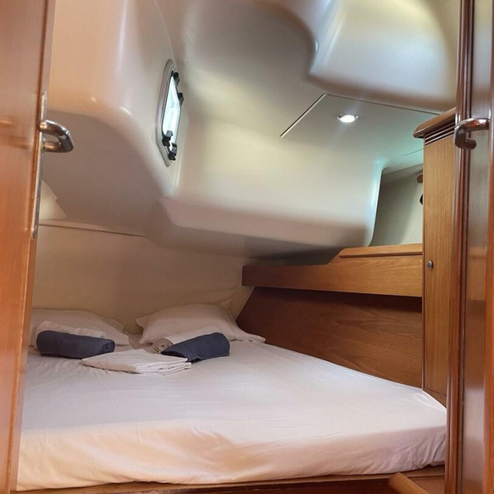 Azul | Sun Odyssey 49 photo 6