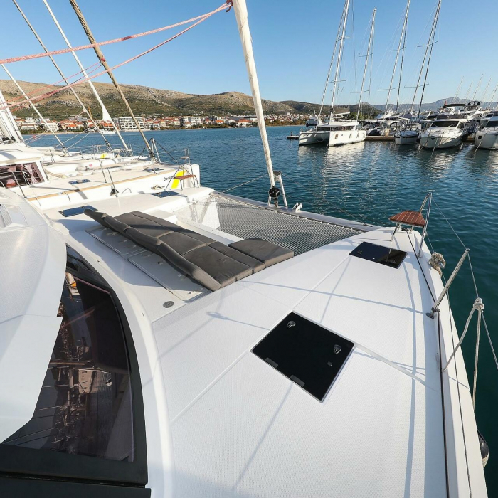 Macho | Fountaine Pajot Astrea 42 Quatuor photo 37