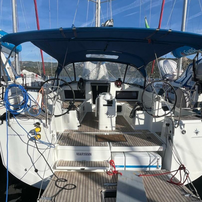 Maryann | Sun Odyssey 440 photo 1