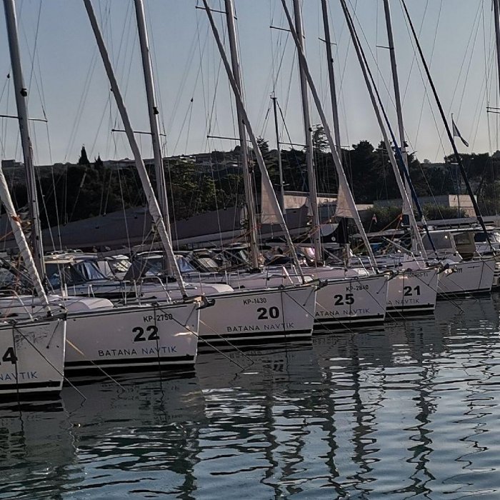 Cherry | Salona 38 photo 7