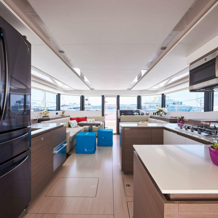 Good Vibes | Leopard 53 - OW photo 25