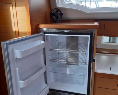 Zaniah | Jeanneau 54 photo 10