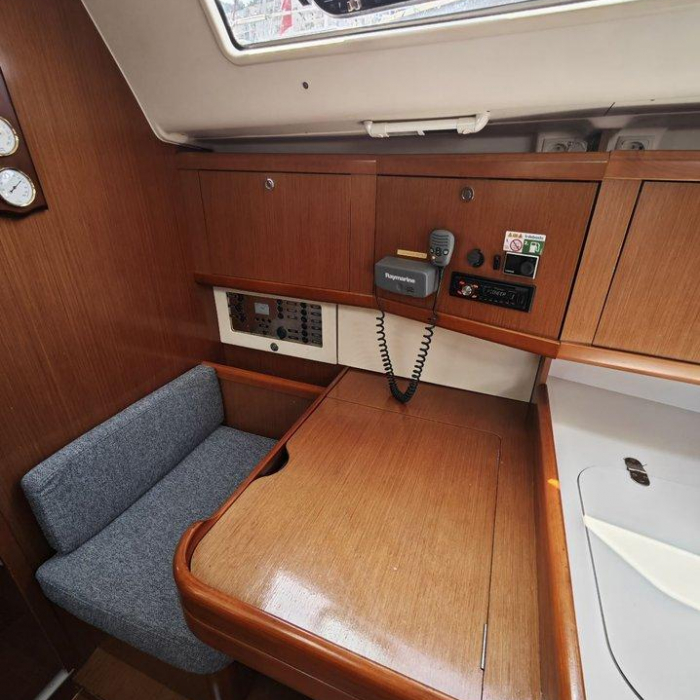 Violet | Oceanis 40 photo 15