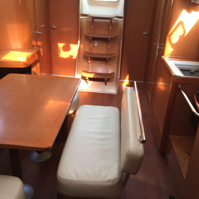 Little Mermaid | Oceanis 43 photo 15