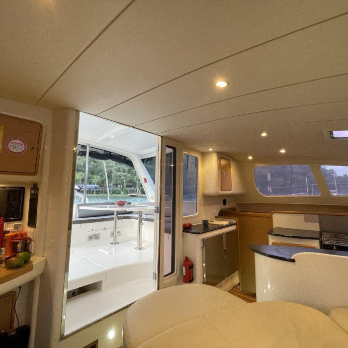 Emocean | Leopard 4300 photo 25