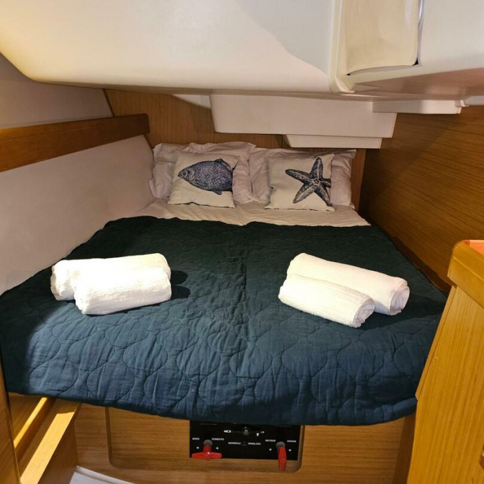 Posidonia | Sun Odyssey 42 i photo 30