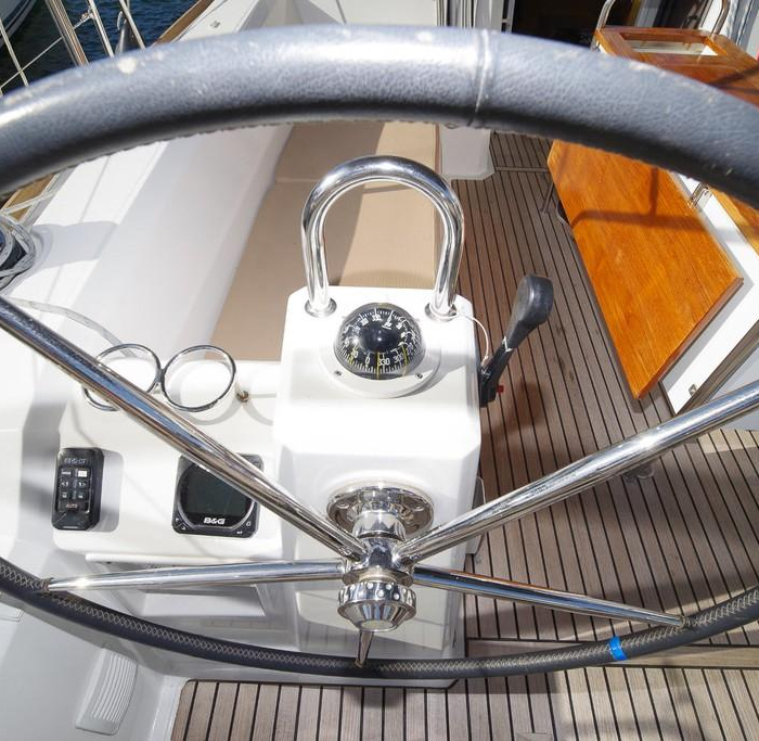 Moin | Oceanis 38 photo 13