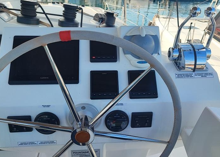 Gloria | Astrea 42 photo 10