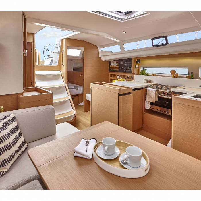 Sandy | Sun Odyssey 440 photo 11