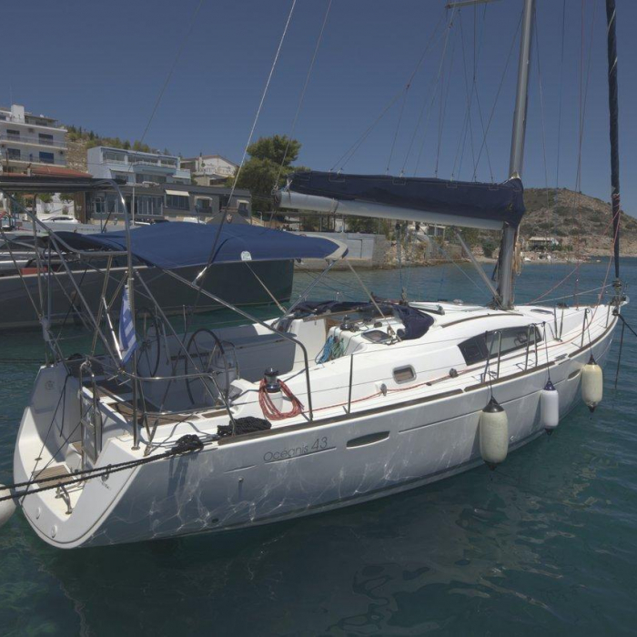 Aias | Oceanis 43 photo 7