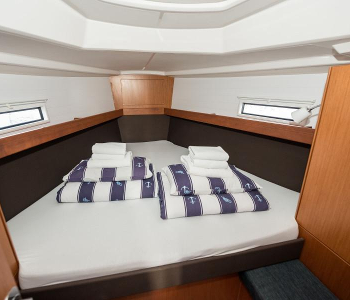 Rea | Bavaria Cruiser 37 photo 31